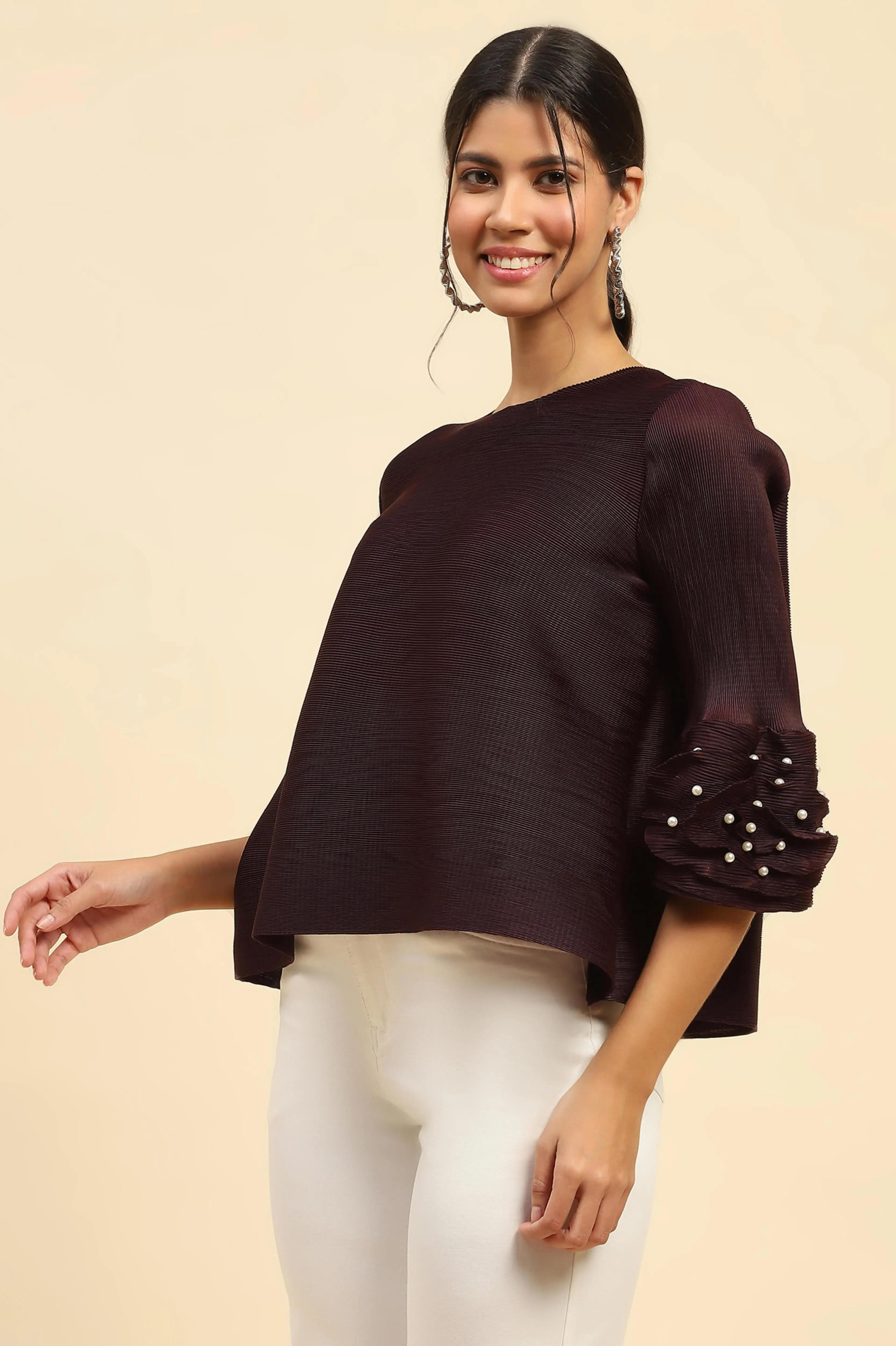 Wine Solid Loose Fit Pleated Blouse - Image 2
