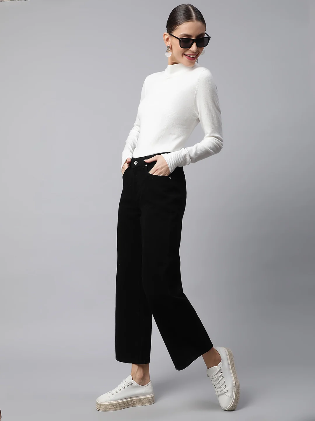 Women Ankle Length Relaxed Fit Black Jeans - Image 6