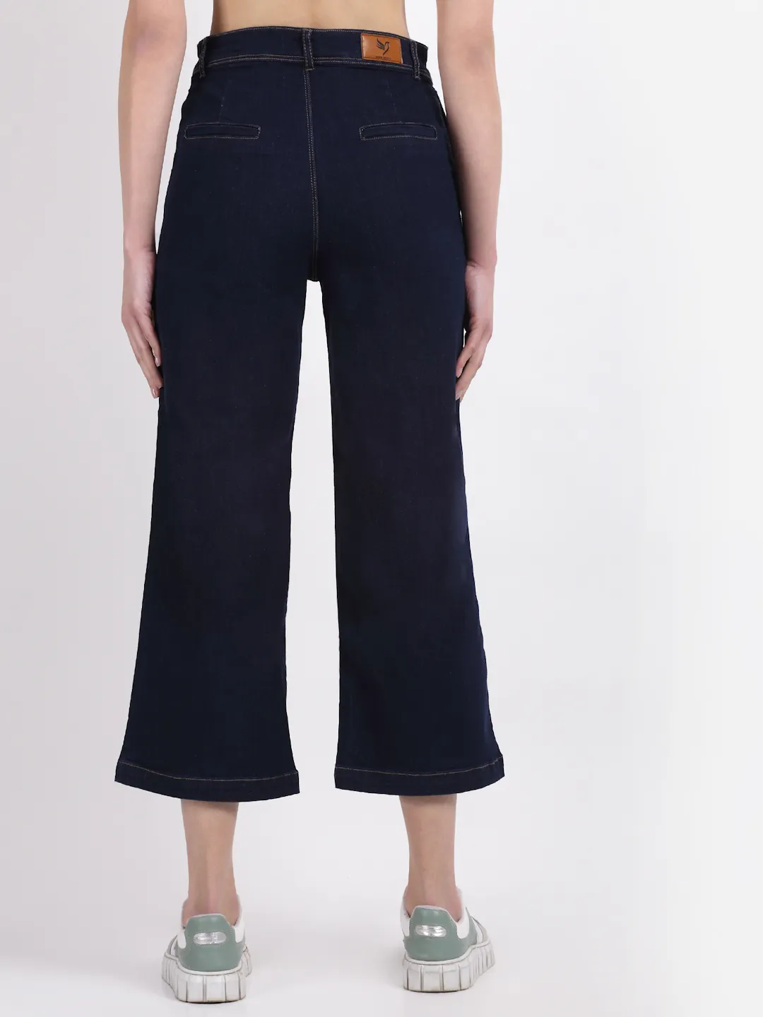 Women Solid dark Blue Loose Fit Denim Jeans - Image 4