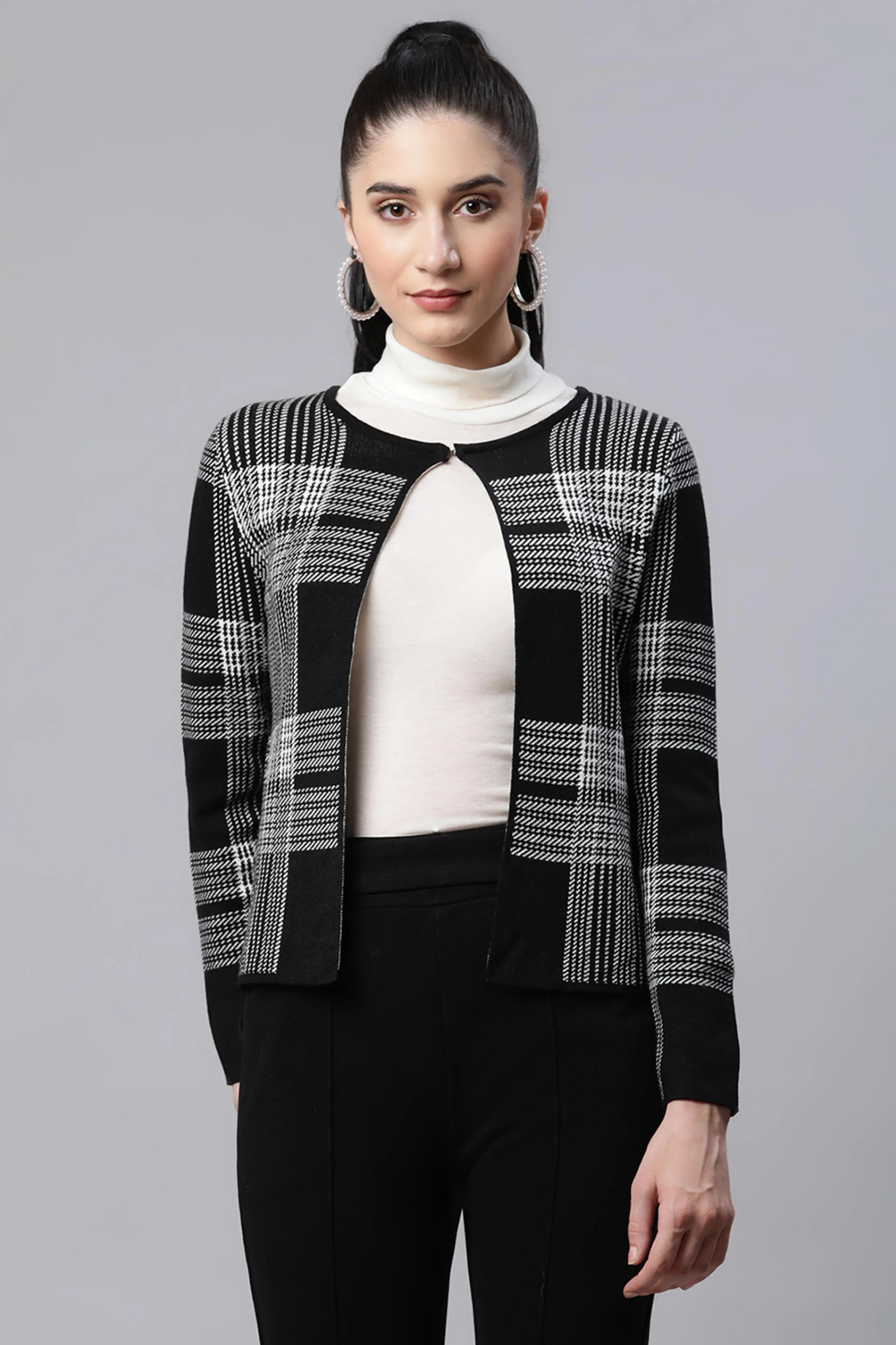 Checkered Black Slim Fit Casual Cardigan