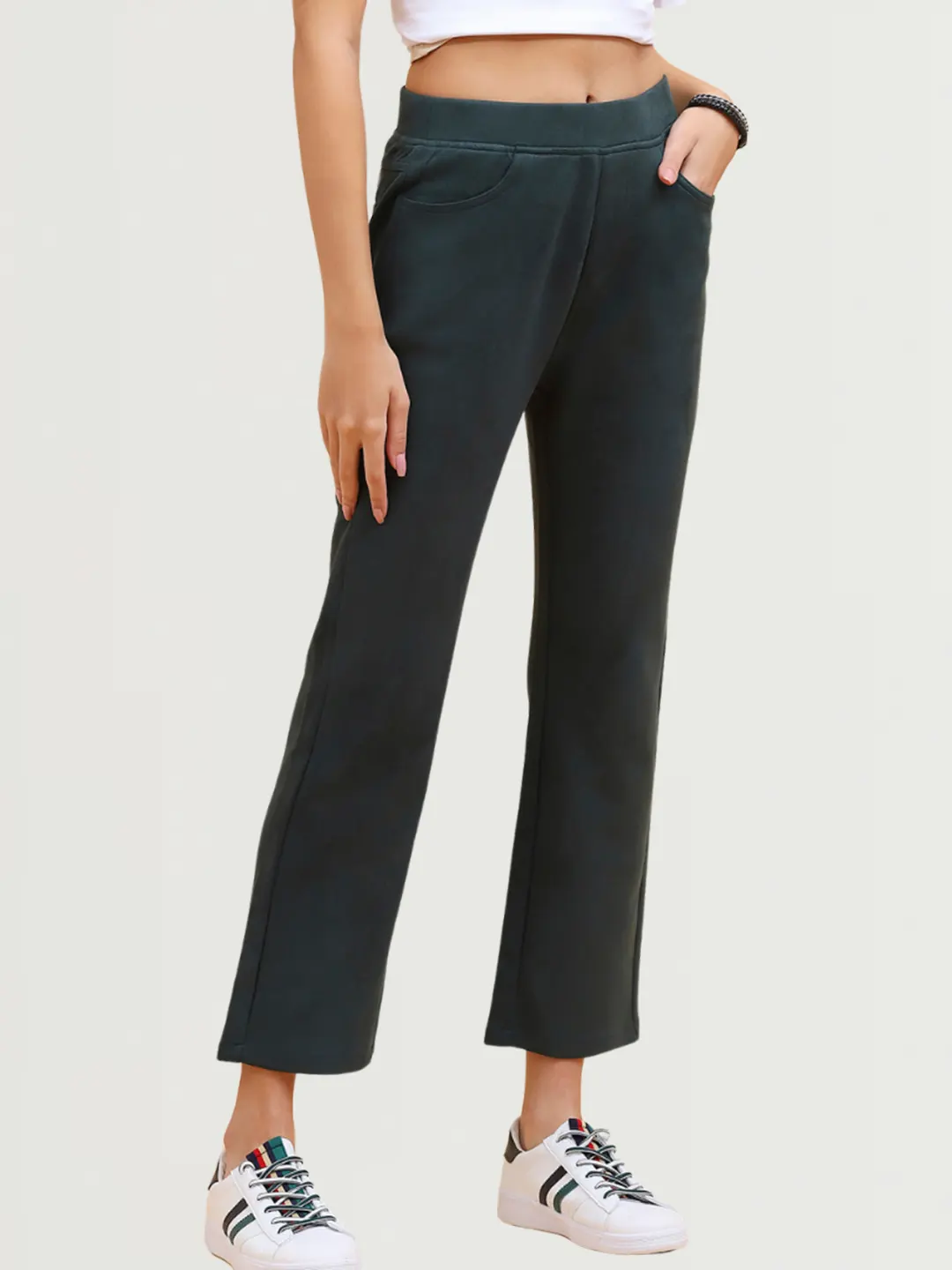 Green Solid Straight Fit Suede Jegging - Image 5