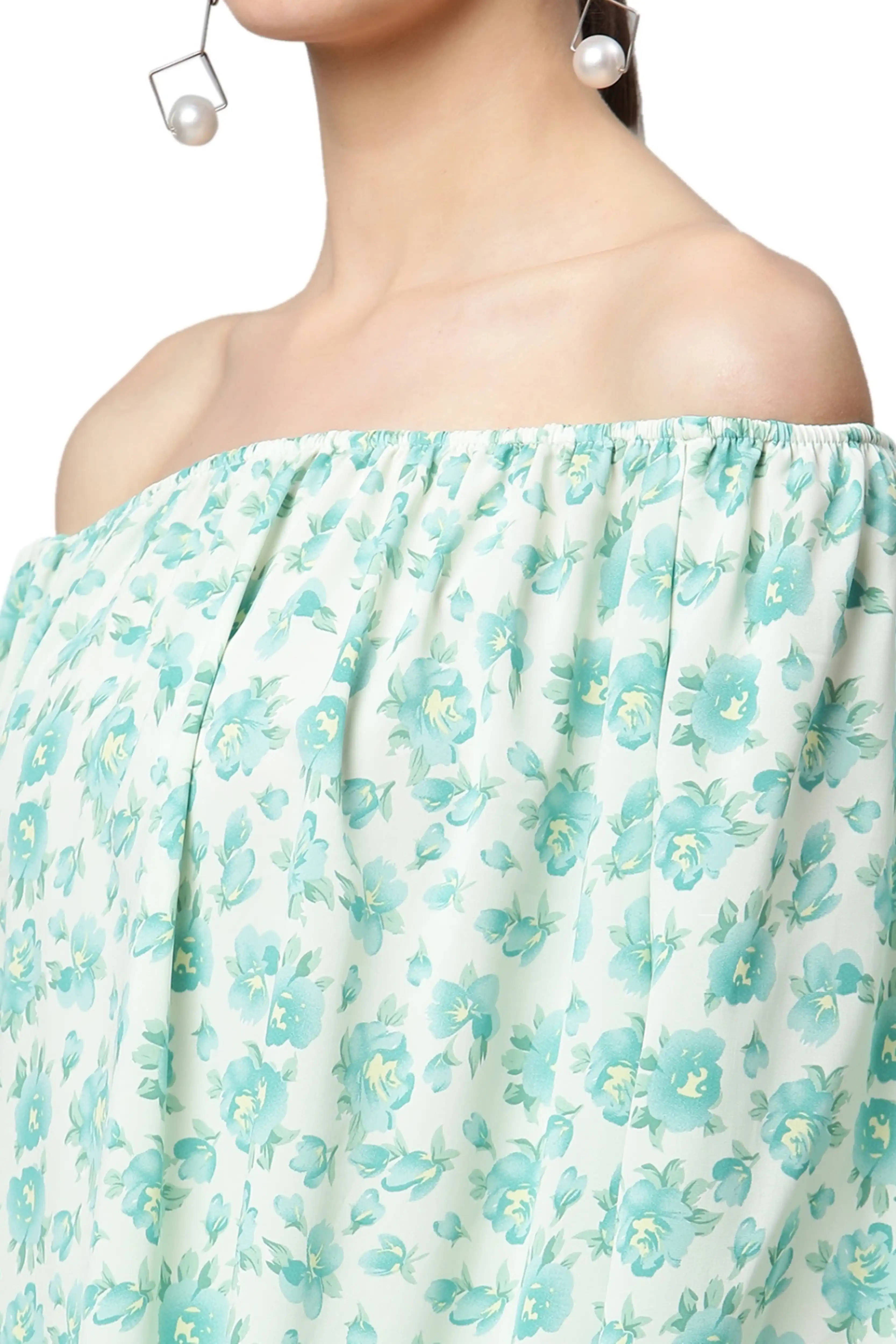 Green Mini-White Floral Short Set - Image 5