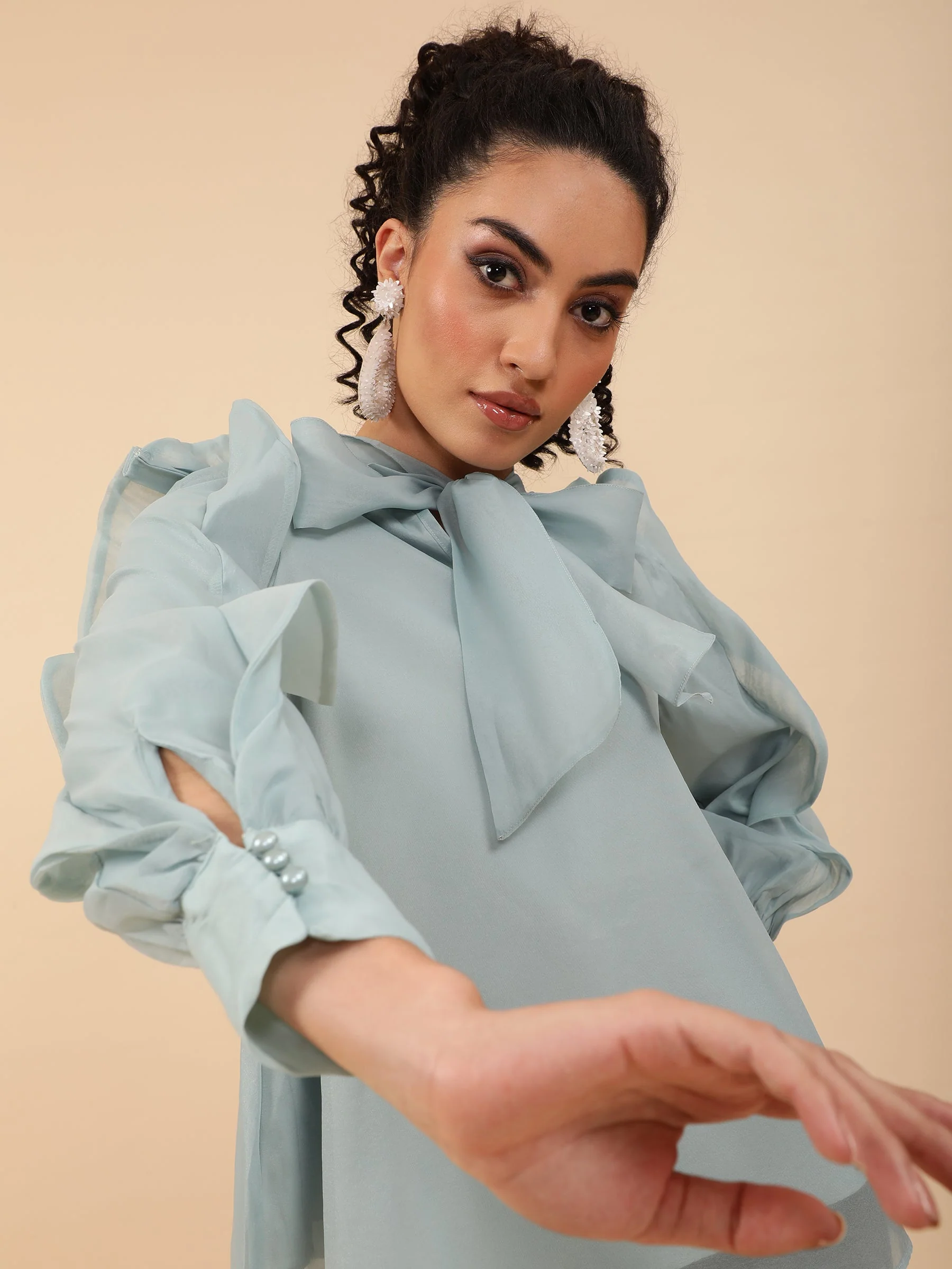Keyhole Neck Blouson Top - Image 13