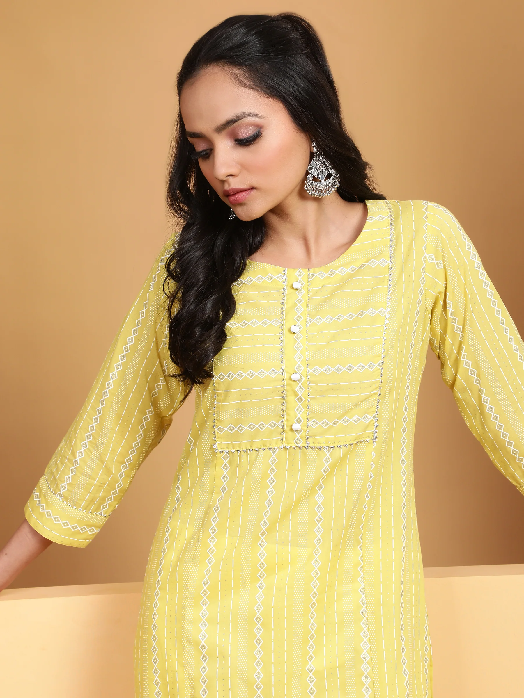 Women Lemon Round Neck Printed Kurta - Image 6