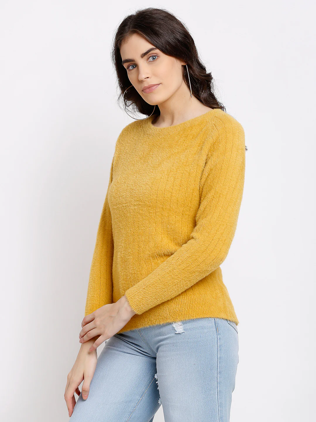 Mustard Knitted Solid Round Neck Pullover - Image 4