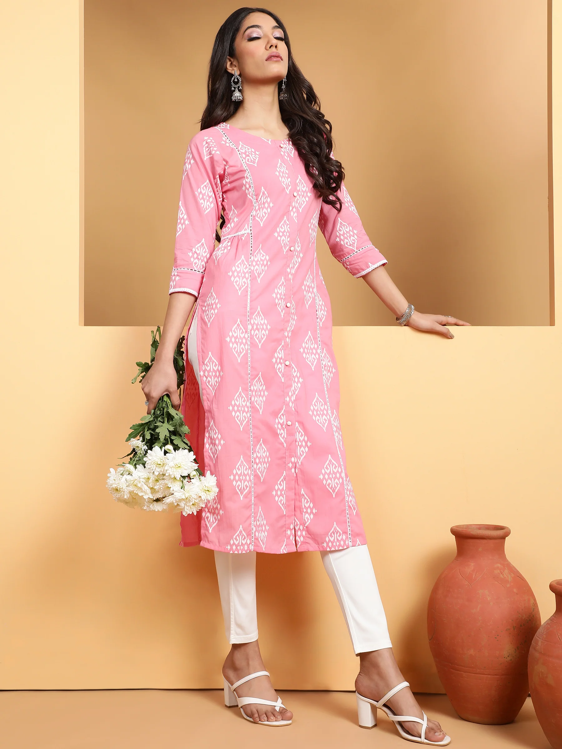 Women Pink Round Neck Printed Kurta - Image 3