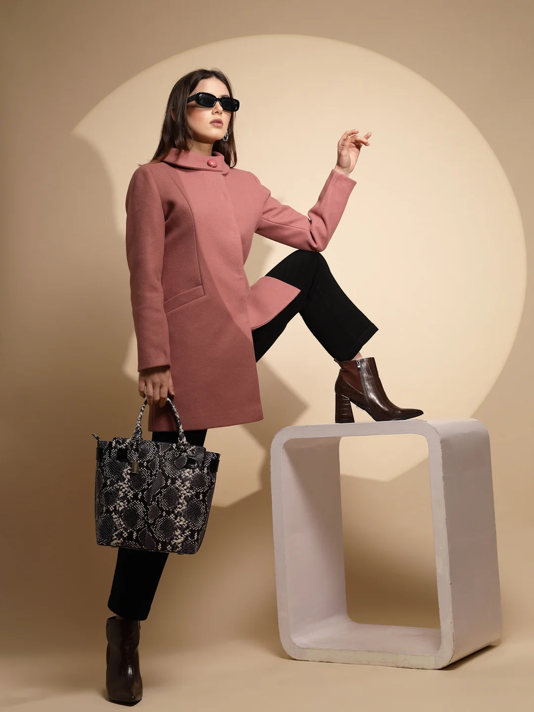 Pink Solid High Neck Full Sleeve Loose fit Coat - Image 8