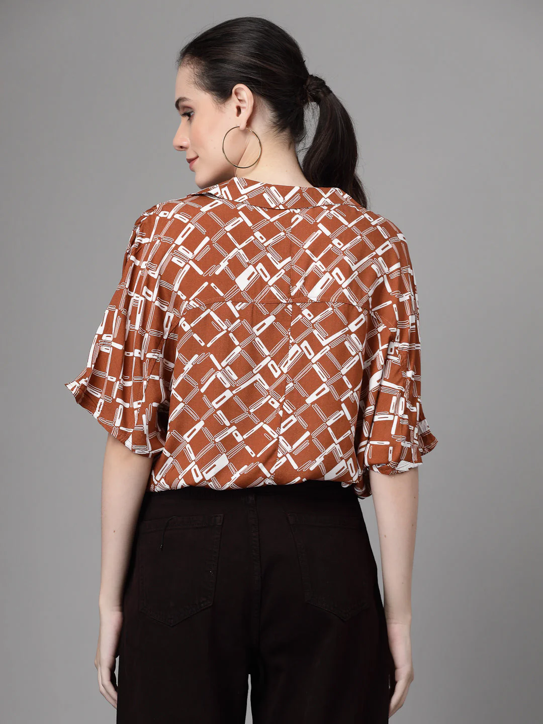 Collar Neck Printed Blouson Top - Image 12