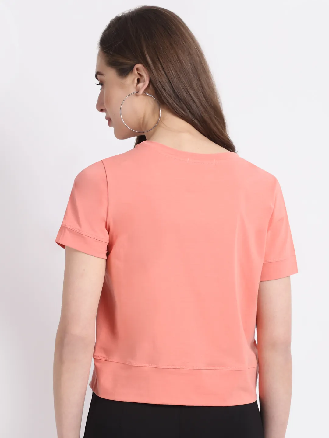 Women Straight-Fit Pink T-Shirt With Pocket - Image 3