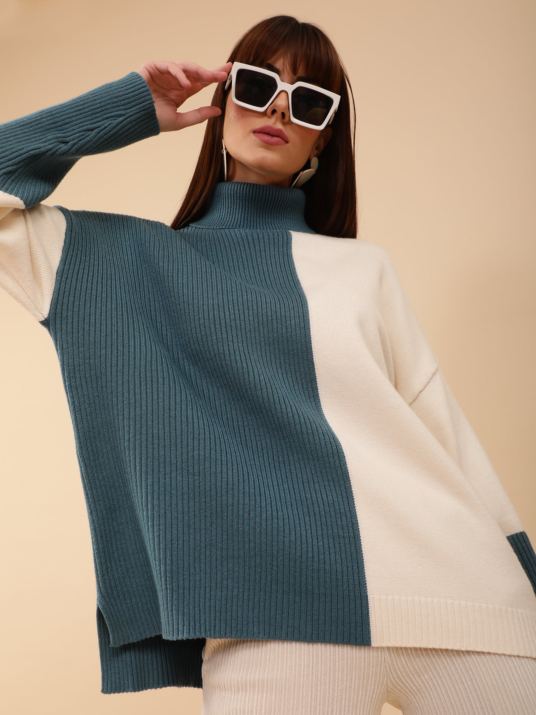 Teal & Off White Solid Rayon Pullover - Image 7