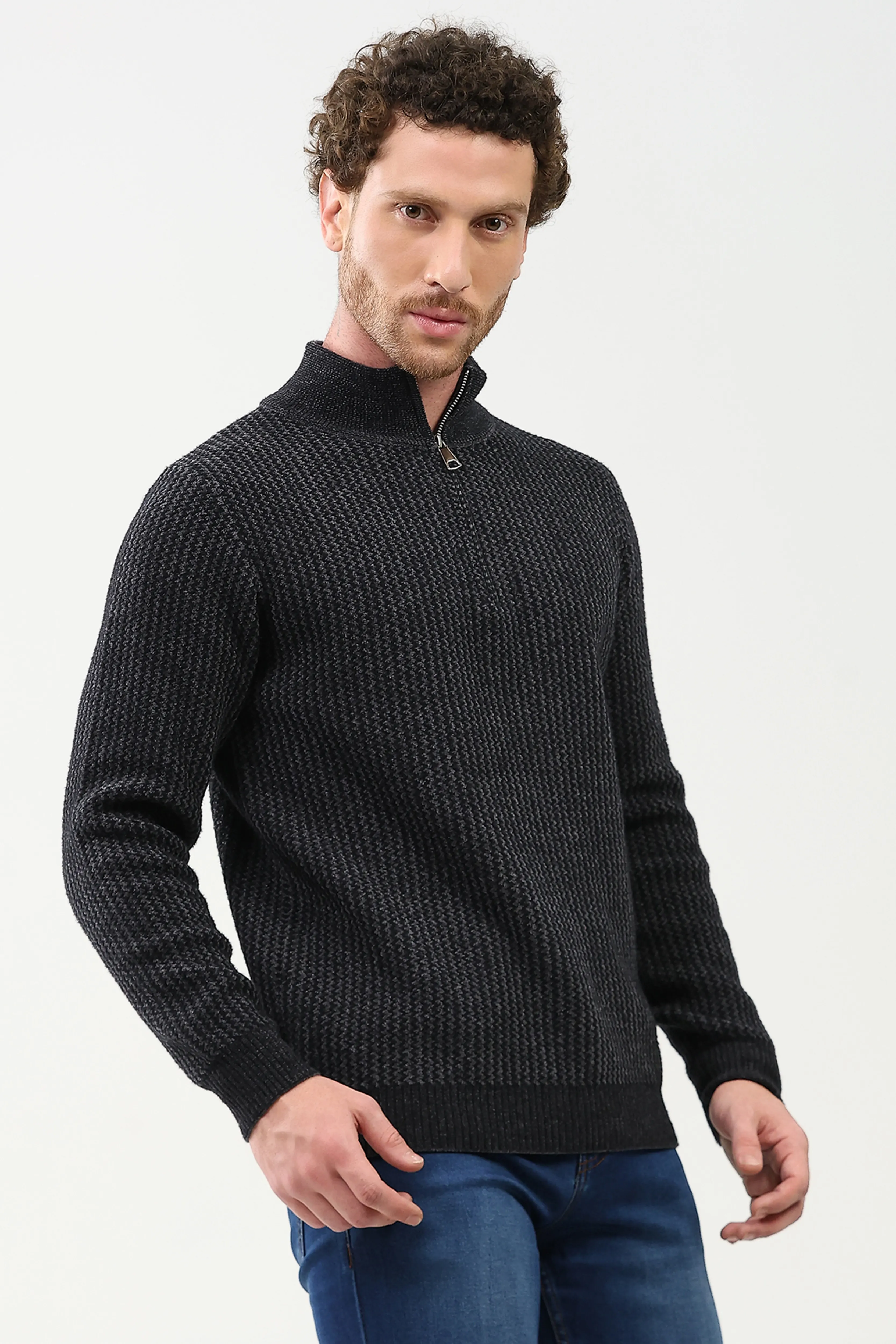 Woven Pattern Winter Pullover - Image 4