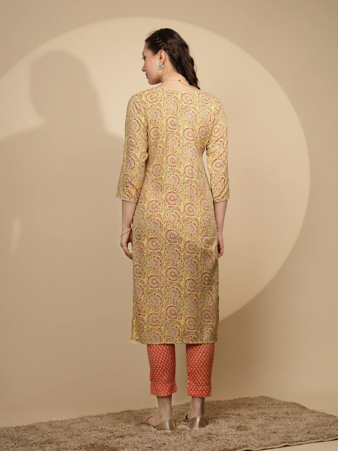 Yellow Printed Cotton Blend Kurta Set - Image 2